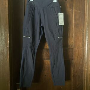 Athleta Headlands Hybrid Cargo